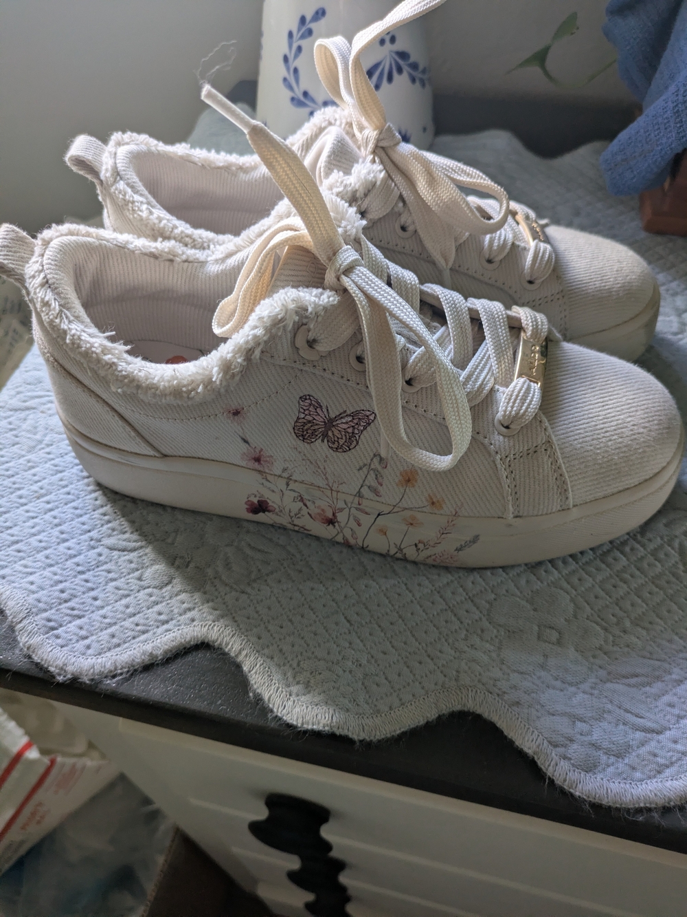 Aldo Women’s Casual Cream Floral Butterfly Sneakers